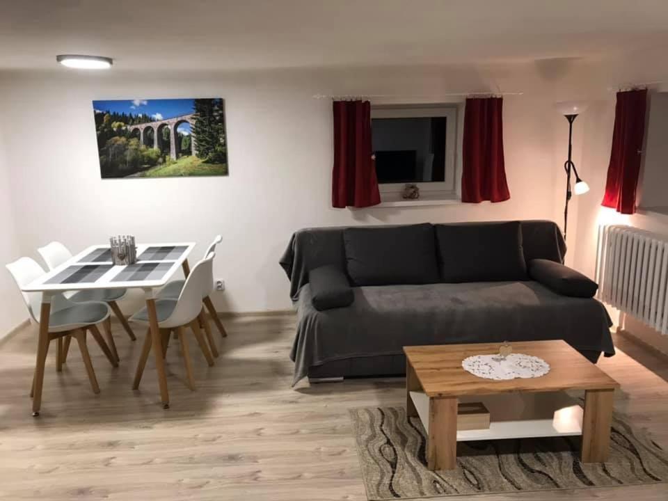 Apartman Jedlicka Telgárt エクステリア 写真